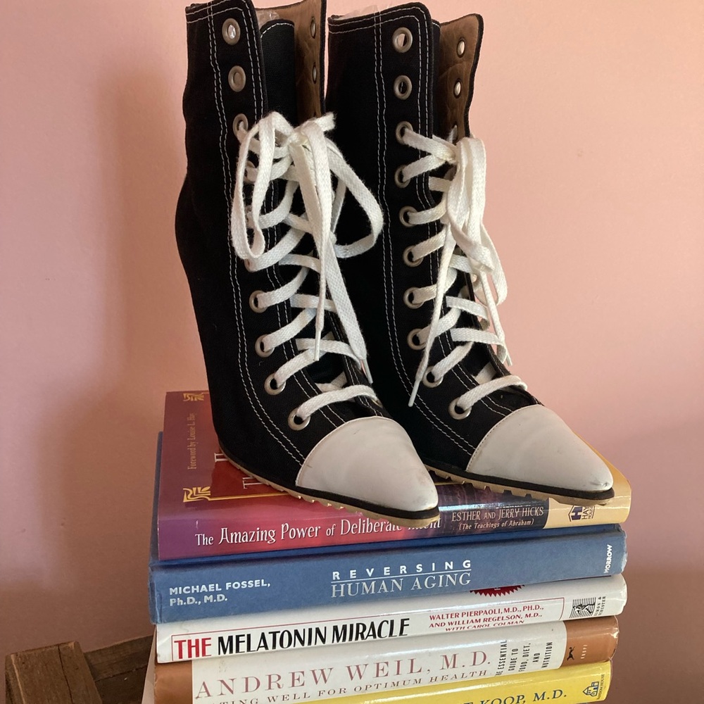 Manolo Blahnik high heel Sneakers, black and white, size 6.5 to 7.